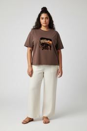 Female front view raw hem