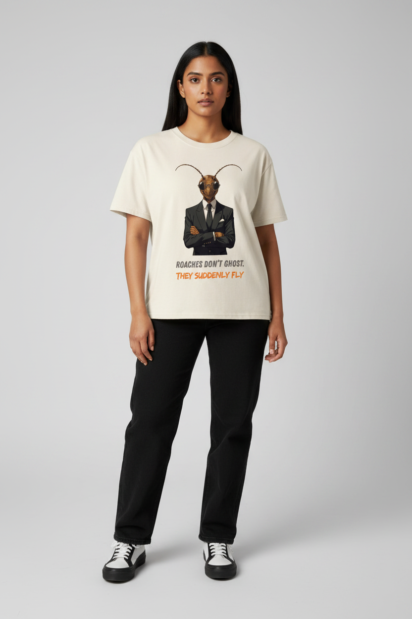 Female model - Off-White Boxy