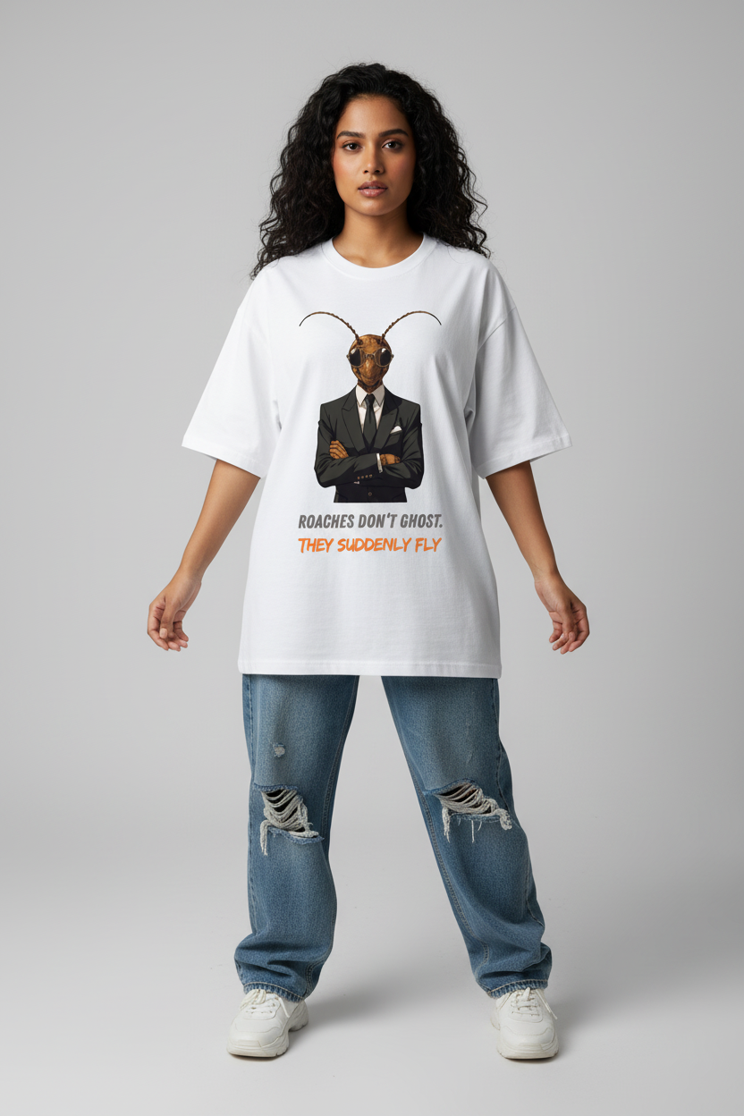 Female model - White Oversized 3